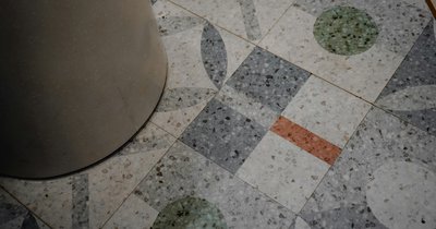 Terrazzo und Terracotta: Zwei zeitlose Klassiker für charaktervolle Räume